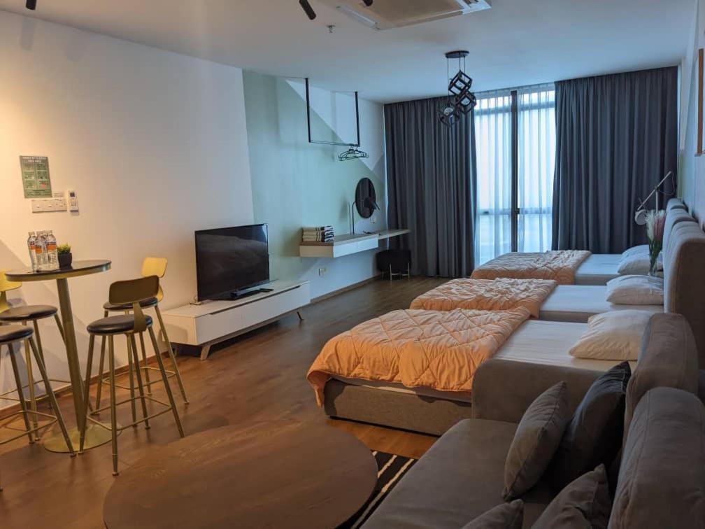 Summer Suites Apartment-The Summer Shopping Mall Kota Samarahan المظهر الخارجي الصورة